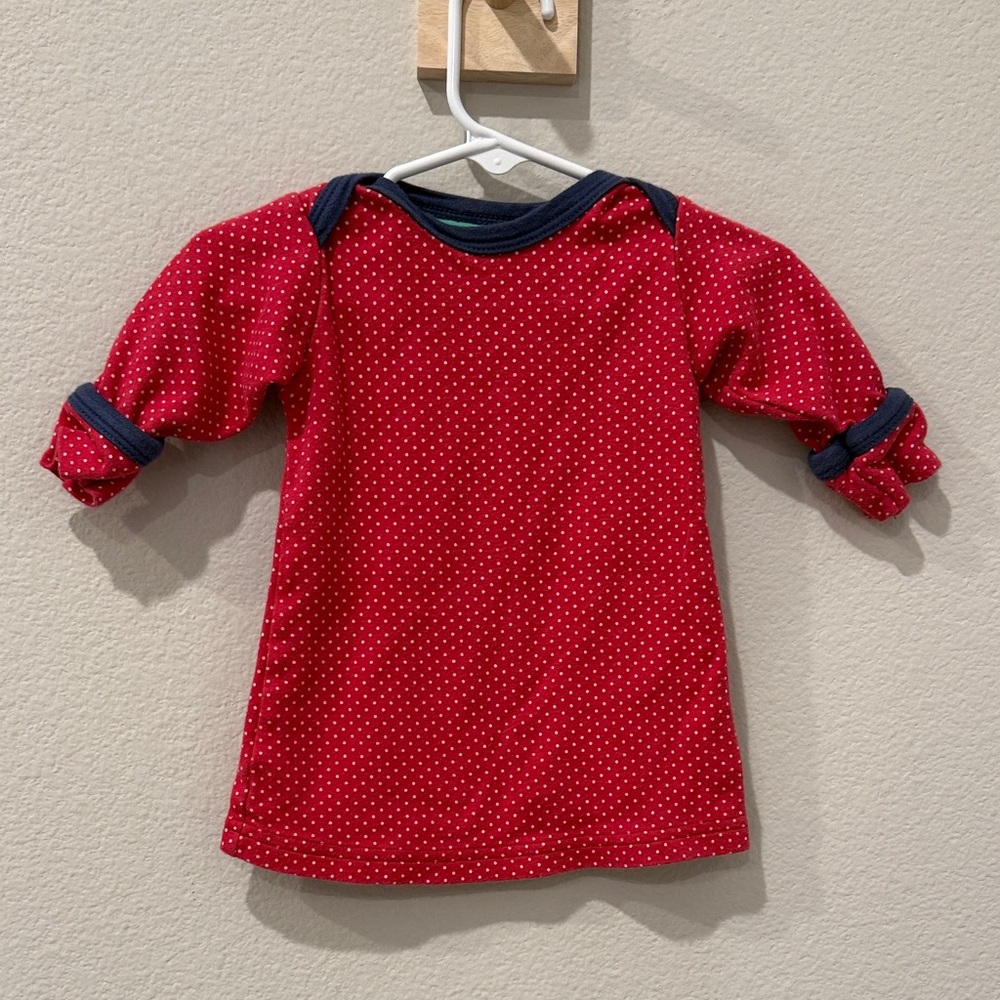 England Made Little Shrimp Co Polka Dot Baby Tee Size‎ 6-12 Months